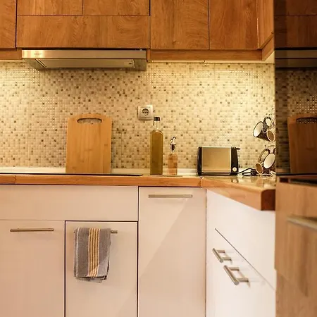 Coro Cozy House *